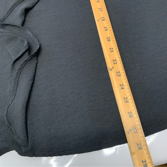 FLS Apparel Womans Black Top 3X Ruffle V Neckline Sleeveless Classic Basic - Picture 9 of 9